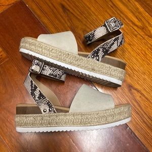 Worn once Espadrilles